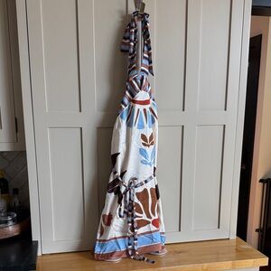 Stylish Floral Mini Dress with Blue Accents